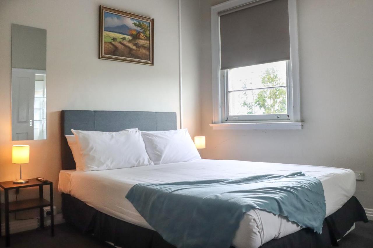 Tates Hotel Windsor Eksteriør bilde