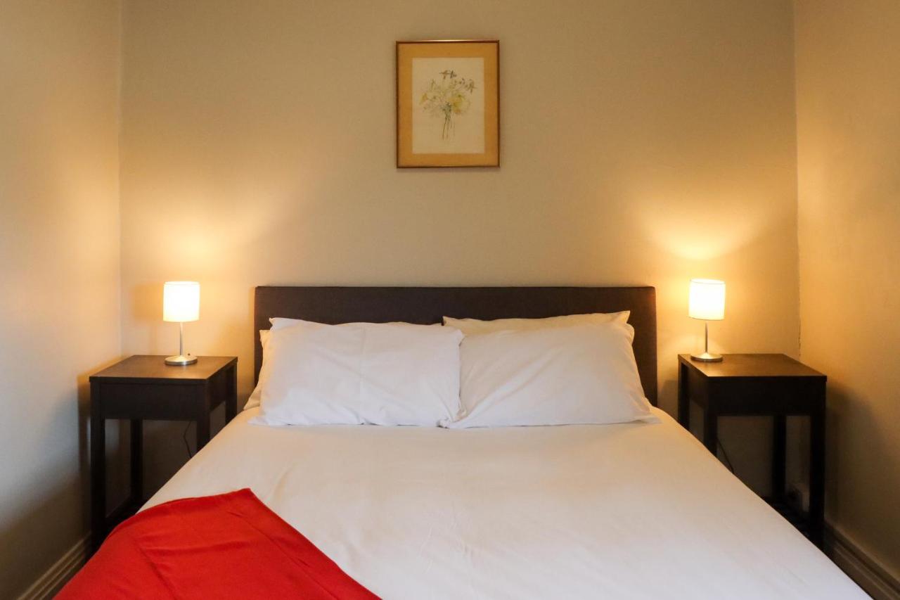 Tates Hotel Windsor Eksteriør bilde