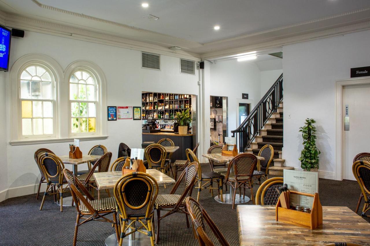 Tates Hotel Windsor Eksteriør bilde